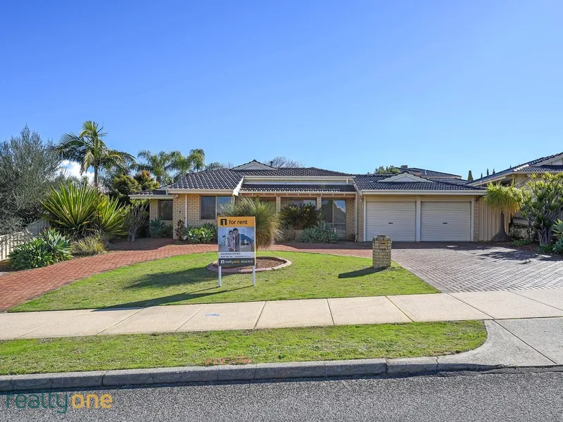 LARGE FAMILY HOME IN WINTHROP