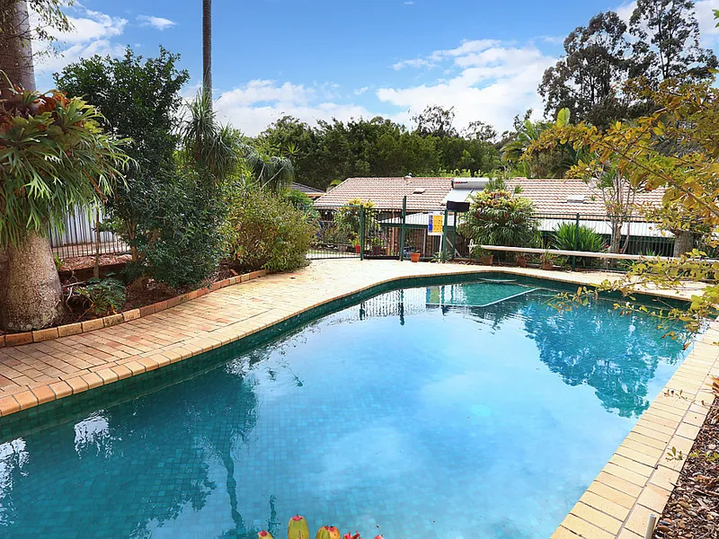 Ideal Home or Investment in Quiet Central Location