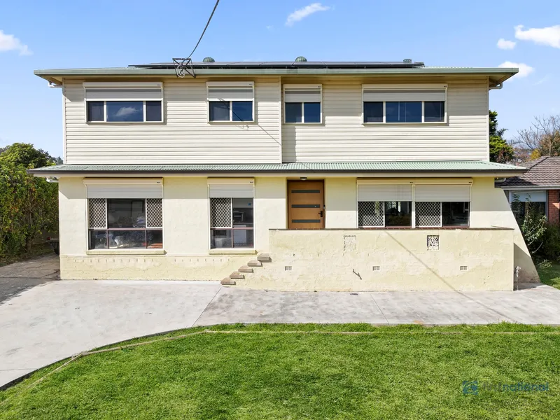 Outstanding Family Home on 889m2