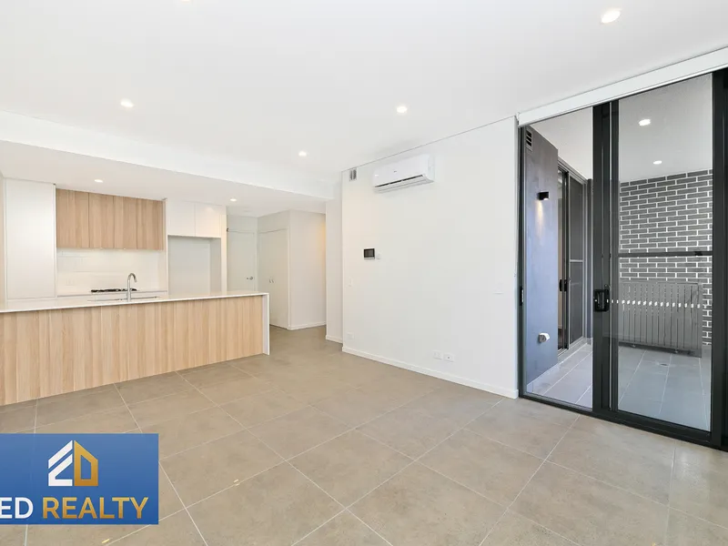 GENEROUS ONE-BEDROOM BRAND NEW APARTMENT