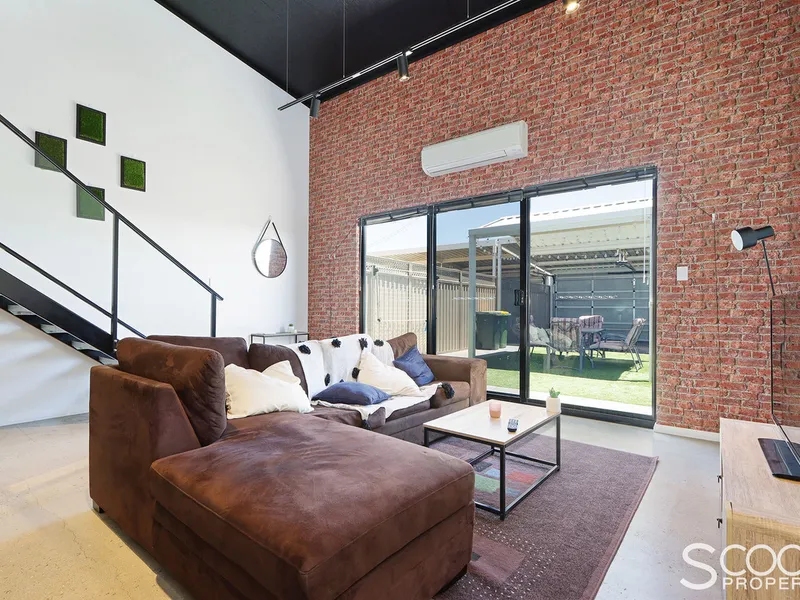 ULTRA STYLISH LOFT STYLE LIVING