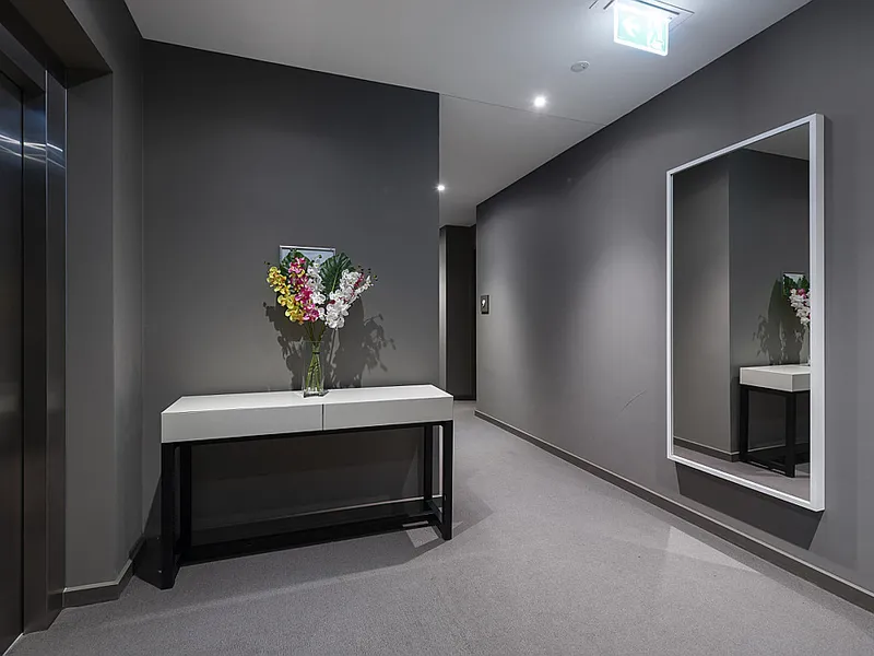 DENDY VILLAGE AT THE DOOR-OFFERS INVITED $780-$830