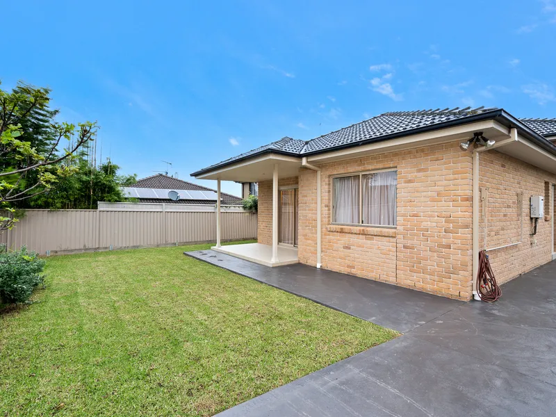 Large Granny Flat with all Utilities Included