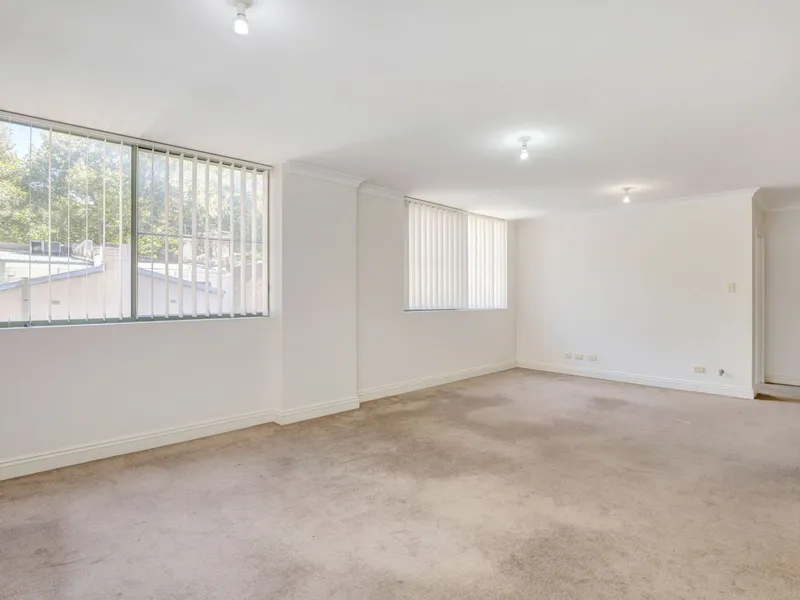 Unfurnished one bedroom apartment with parking