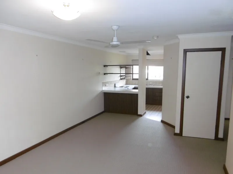 LIVE ON THE BORDER / SHENTON PARK POSTCODE WITH SUBIACO CONVENIENCE