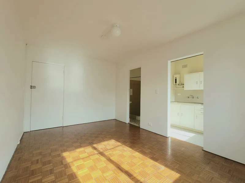 Light Filled Spacious Studio