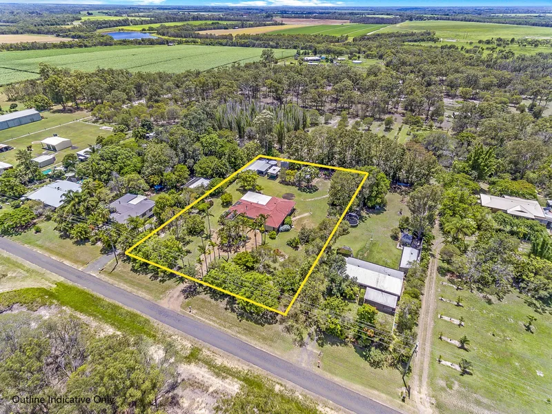 Quality Four Bedroom Brick Home – One-Acre – Bore – Solar – Large Powered Shed!