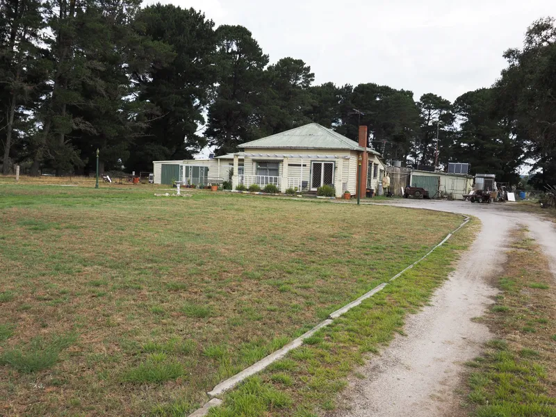 2.02HA (5.00 Acres) - Two of Everything - Highly Affordable