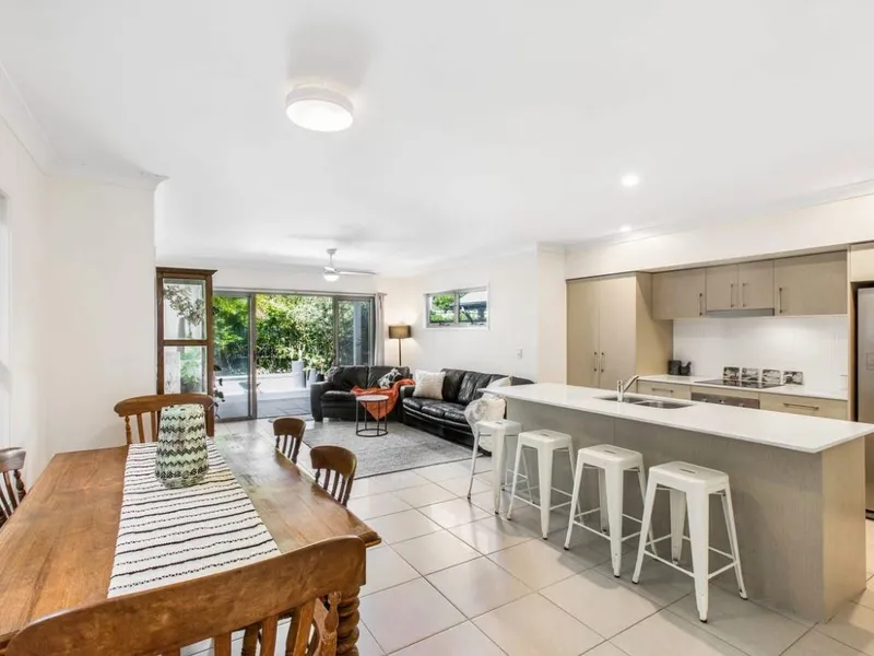 THREE BEDROOM FAMILY HOME