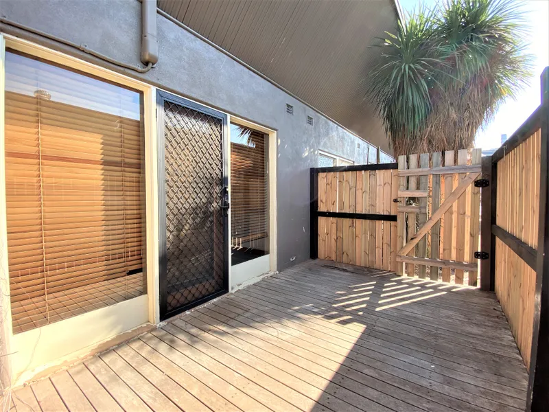 Well Positioned 2 Bedroom Unit