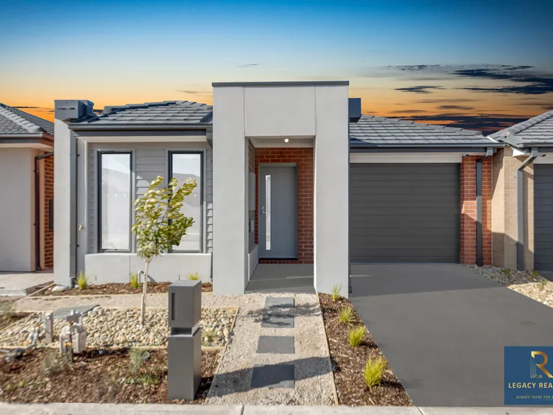 Brand new Perfect first home buy or a hot investment opportunity/ Close to all amenities!!