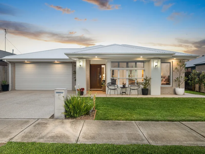 Luxury living in Lovely Banks.