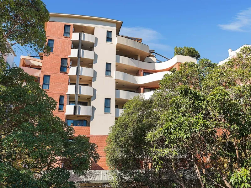 MODERN SPACIOUS 2 BEDROOM APPARTMENT 