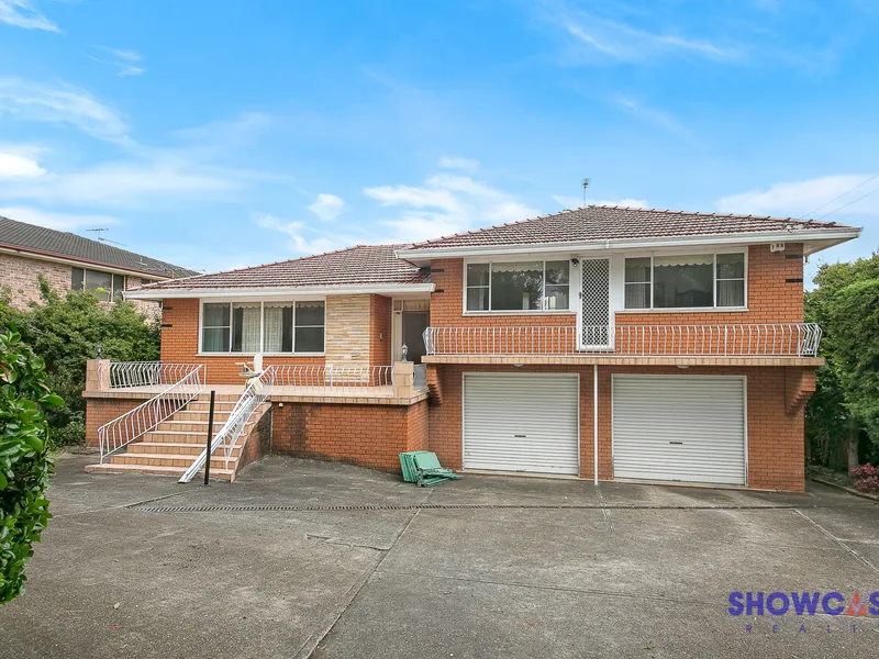 Duplex Potential, Large Home, Carlingford West Catchment, 929.5 sqm, 20.6m Frontage