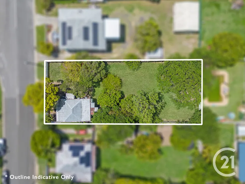 Charming Renovator's Cottage Awaits Your Vision!