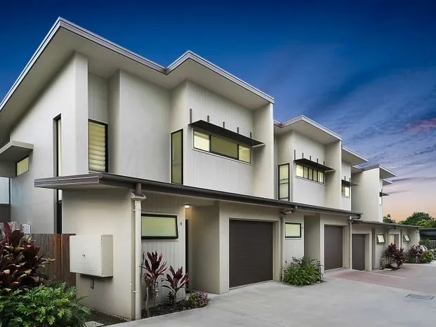 Charming three-bedroom townhouse in a tranquil, boutique community
