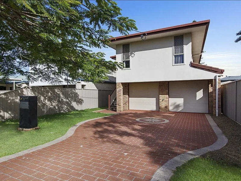 Low Maintenance Lowset Apartment