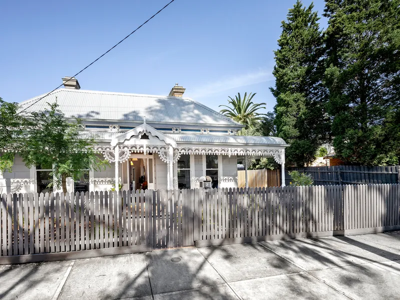 Grand, historical home in unbeatable Brunswick locale