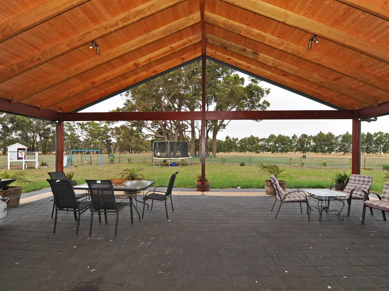 BEAUTIFULLY DESIGNED HAS THE “WOW” FACTOR