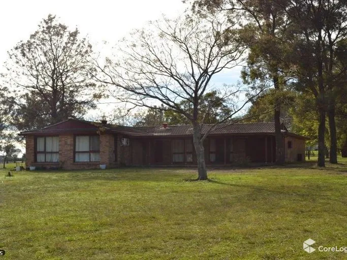 5 Acres of agricultural land Perfect for Market Garden or primary use with 4 Bedroom home