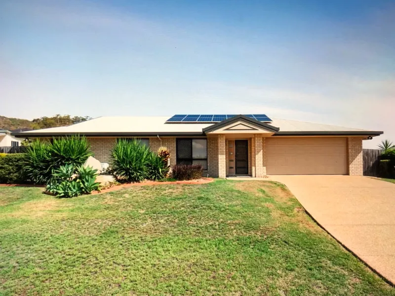 Classy And Near Perfect 5 Bedroom Home in Cascade Gardens