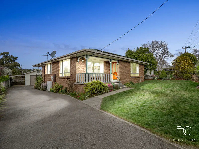Flat, Single Level Excellence In Riverside