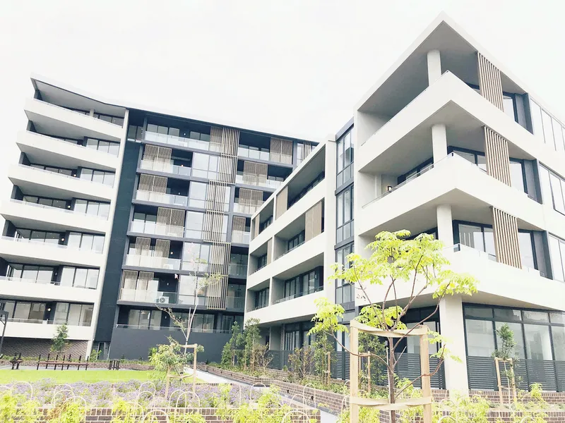 NEARLY NEW ONE-BED APARTMENT IN MINS TO SEASIDE