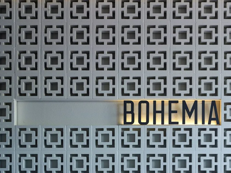 Bohemia Apartments - Spacious 2 bed 2 bath