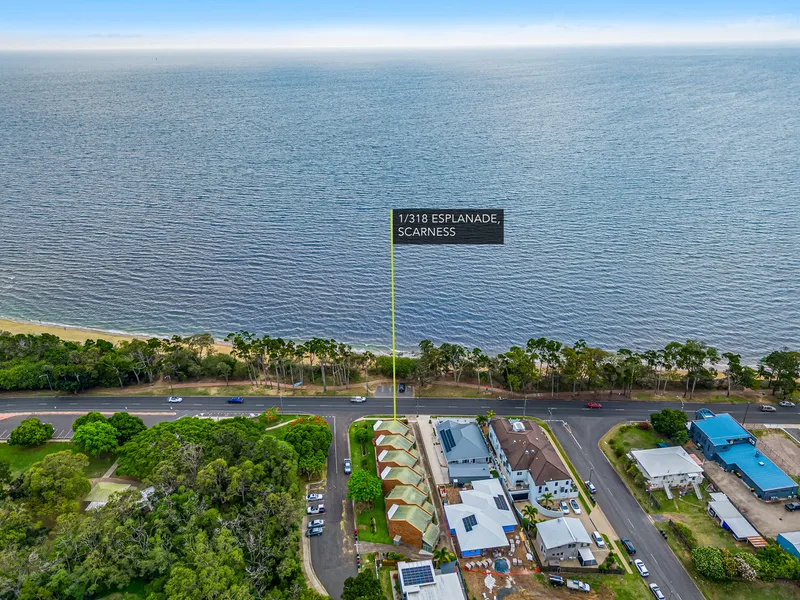 ESPLANADE GEM OFFERING COASTAL LIVING EXPERIENCE