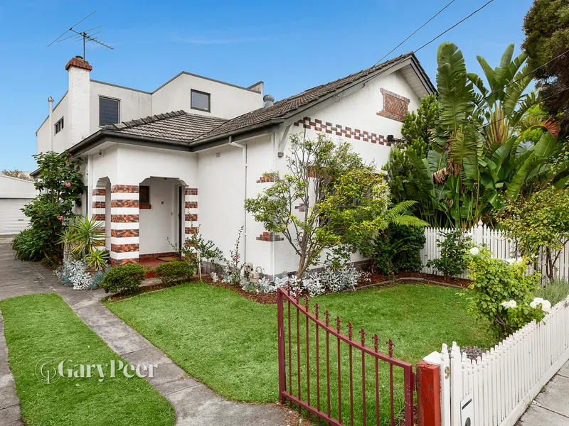 Art Deco delight with modern appeal