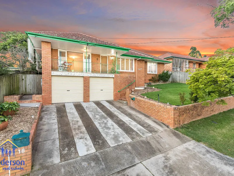 Aspley Classic…City & Mount Coot-tha Views!