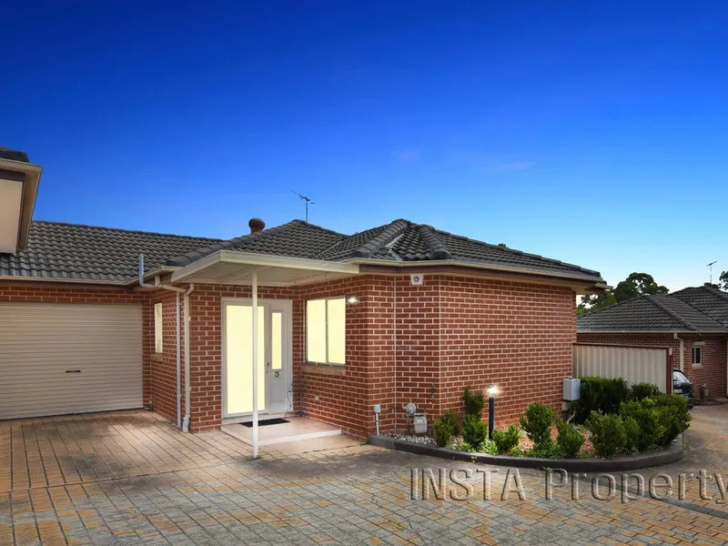 COZY FAMILY HOME IN YAGOONA