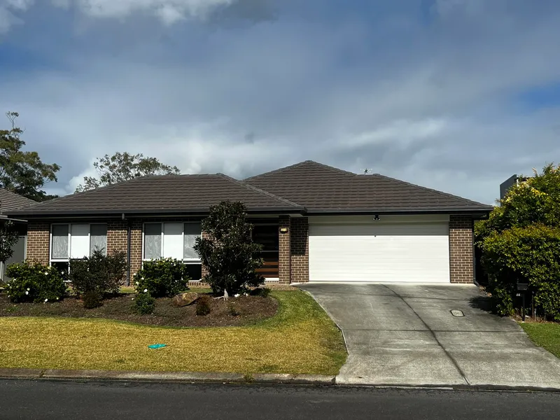 Near-new Spacious Home