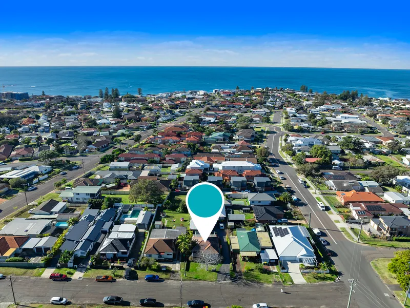 Charming Cottage in Prime Location with Endless Potential