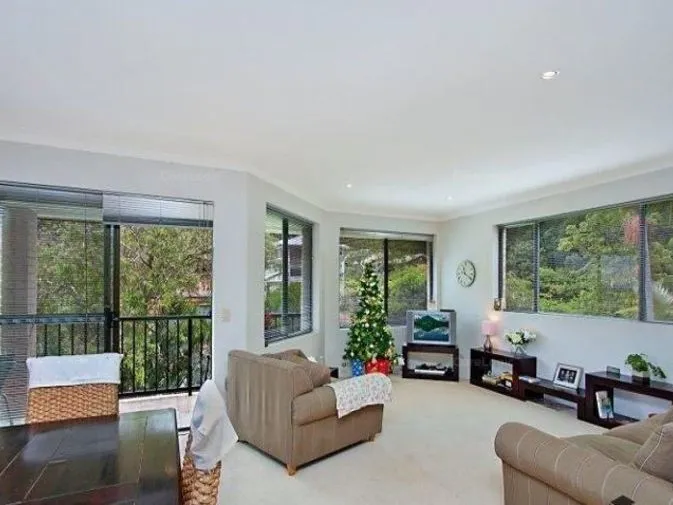 Soak up the Burleigh Beach Lifestyle!