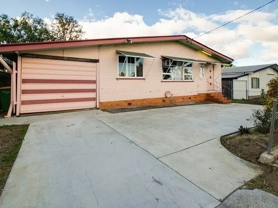 Neat and Tidy - Great Location