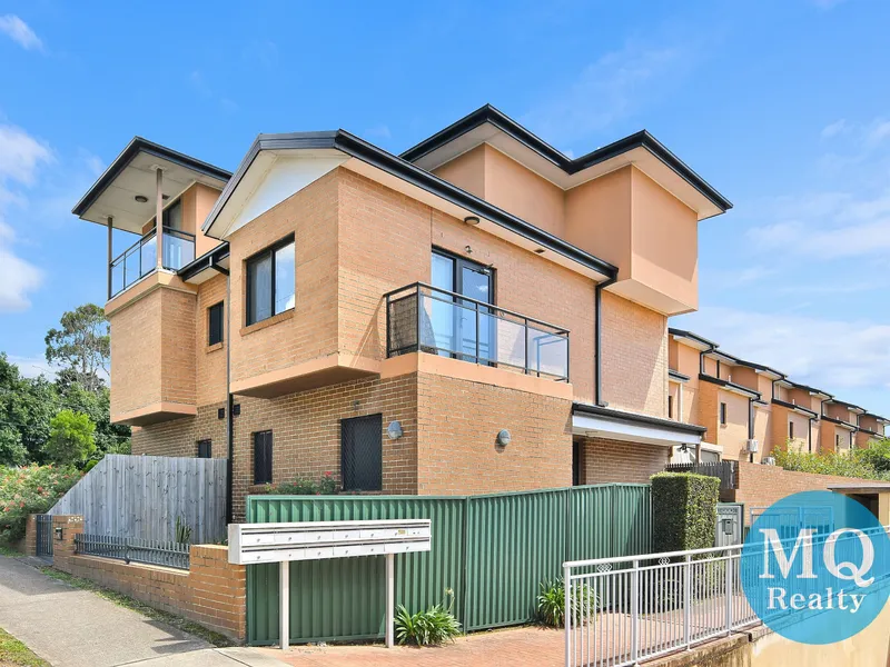 Light filled Townhouse