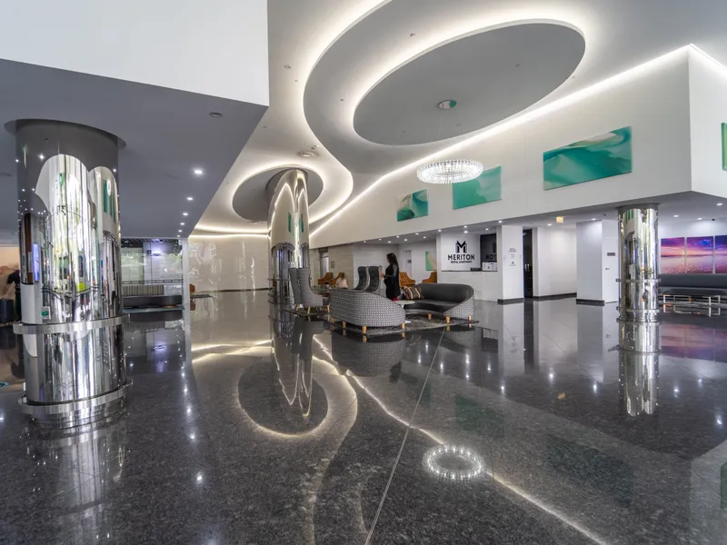 Modern Apartment With Amazing Ocean View in Sundale