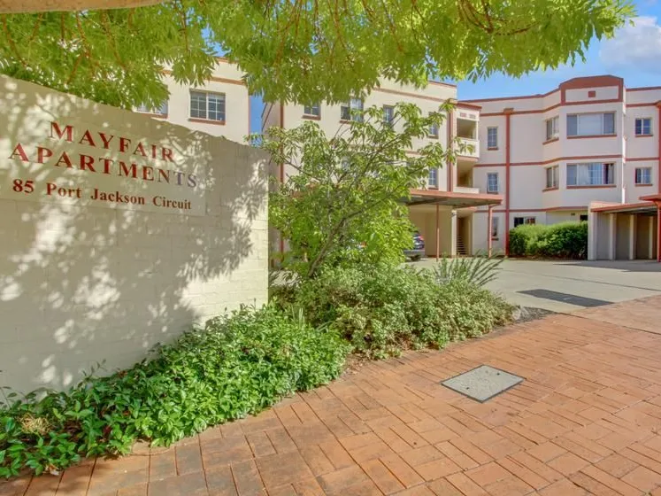 Fabulous location 2 bedroom ground floor apartment