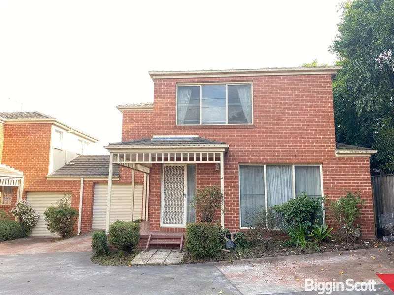 Spacious 3 BED in Doncaster East