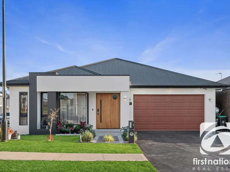 North-East facing designer elegance!