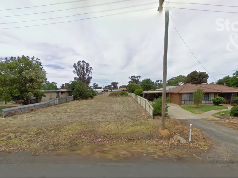 Vacant Building Block