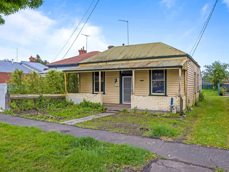 Unlock the Potential Of This Central Gem!