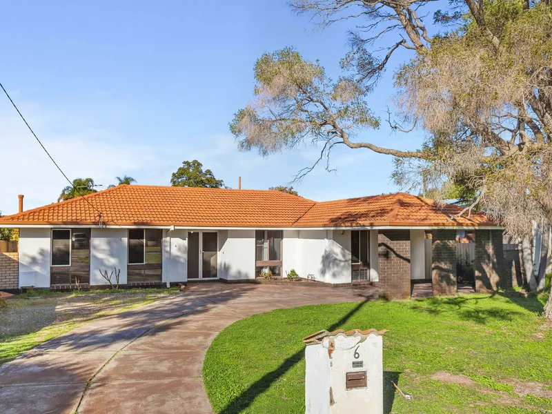 A HOME THAT HUGS YOU BACK