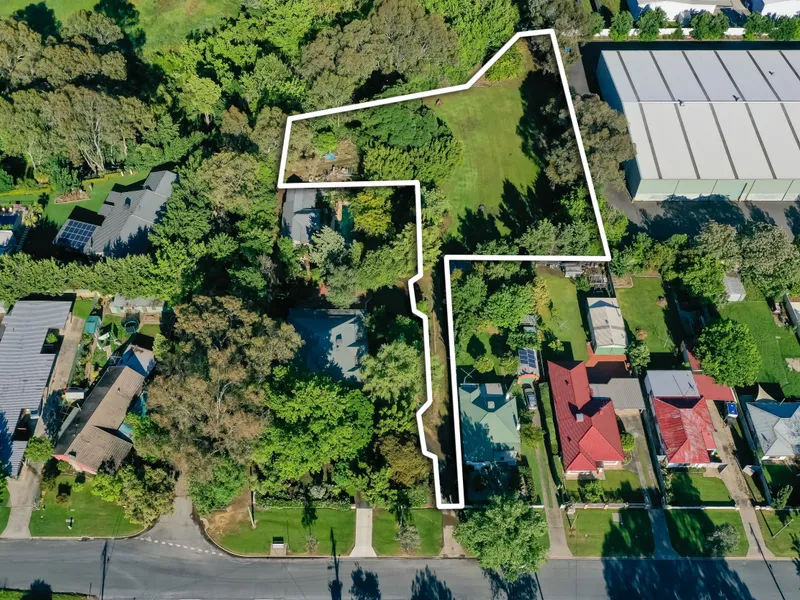 Substantial Residential Land Site-South Albury
