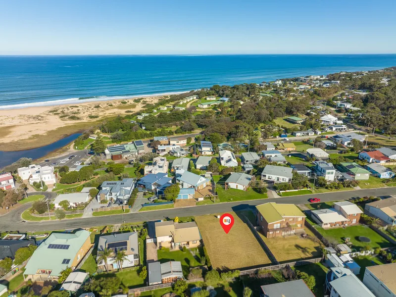 Coastal Living at its finest !