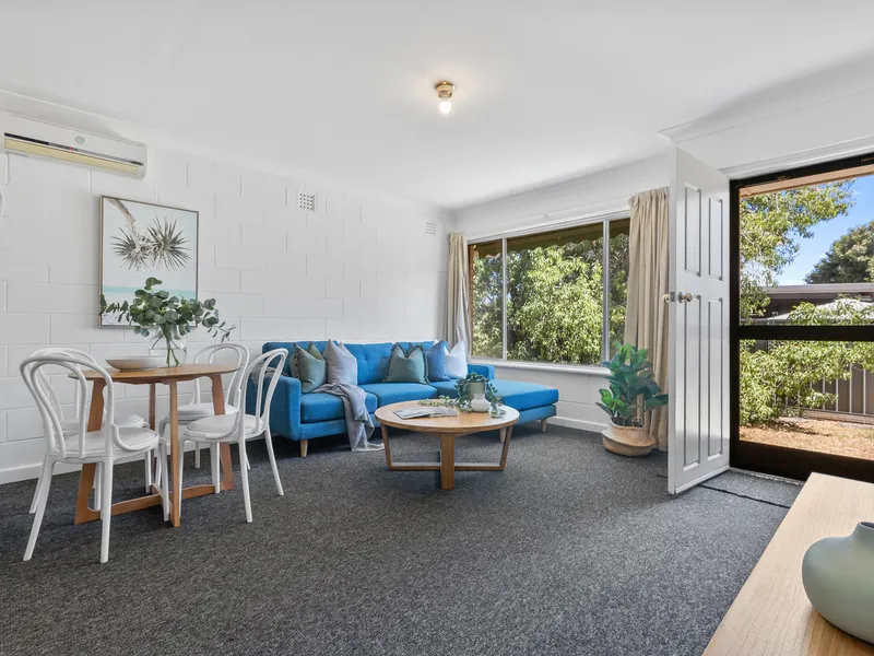 Absolute gem in the heart of Christies Beach