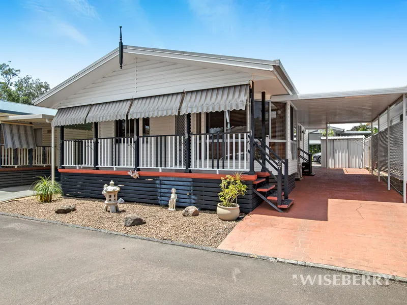 Superb Location – Close To The Water!