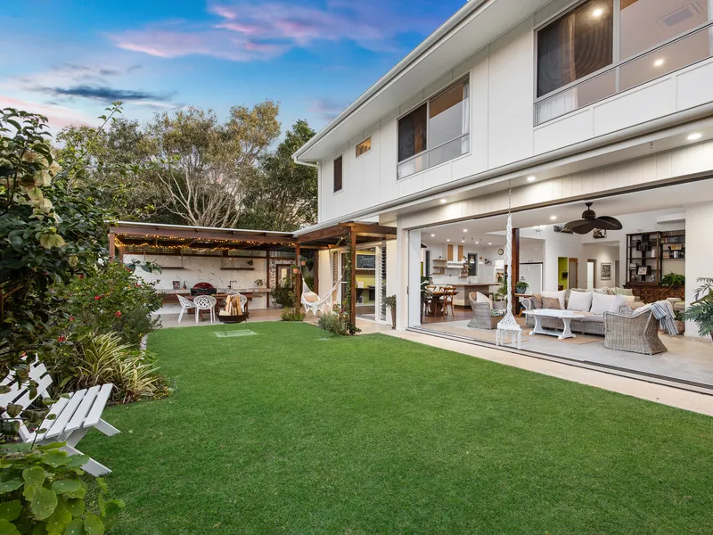 A Breathtaking Property in an Irreplaceable Beachside Location