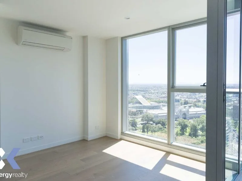 Brand New 2 bedroom Apartment on Latrobe St!
